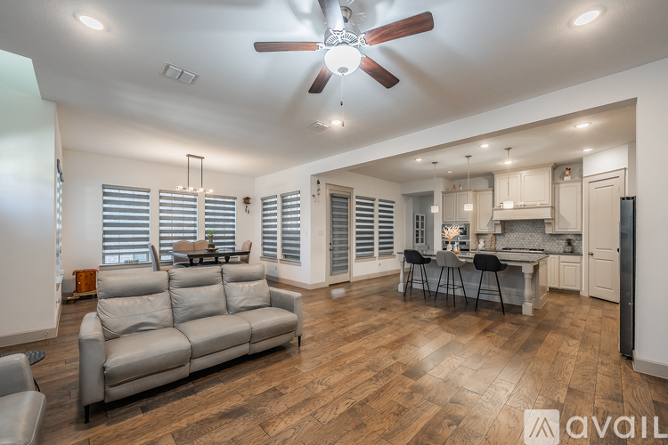 1279 Ocean Breeze Drive 3 Beds Single Family Home for Rent - Photo gallery 3