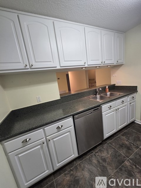 4011 Whirlaway Ct 2 Beds Apartment for Rent