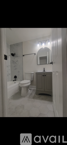 703 E 12th St 1 Apartment for Rent - Photo gallery 4