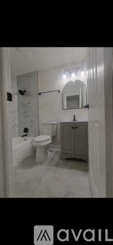 703 E 12Th St 1 Apartment for Rent