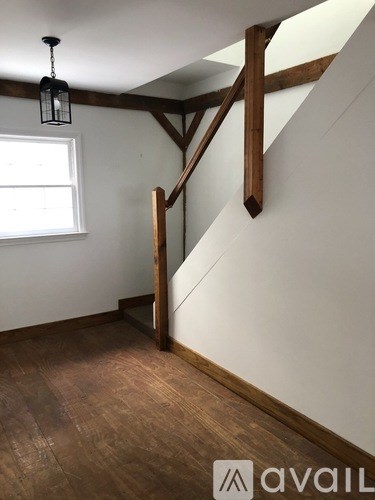 16 Fairfax Avenue 1 Apartment for Rent