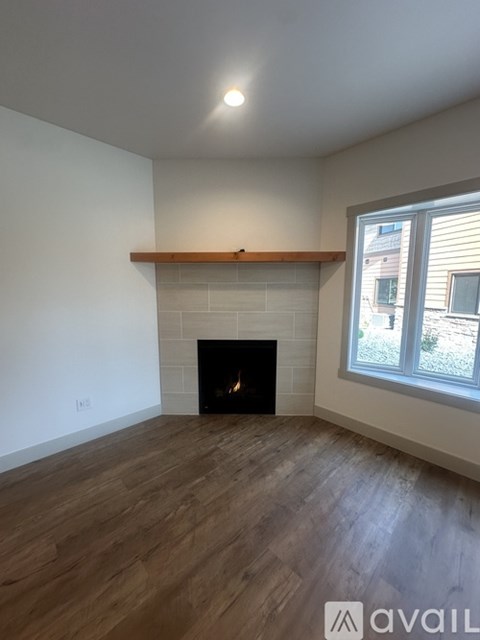 6223 Shiloh Avenue 2 Beds Apartment for Rent