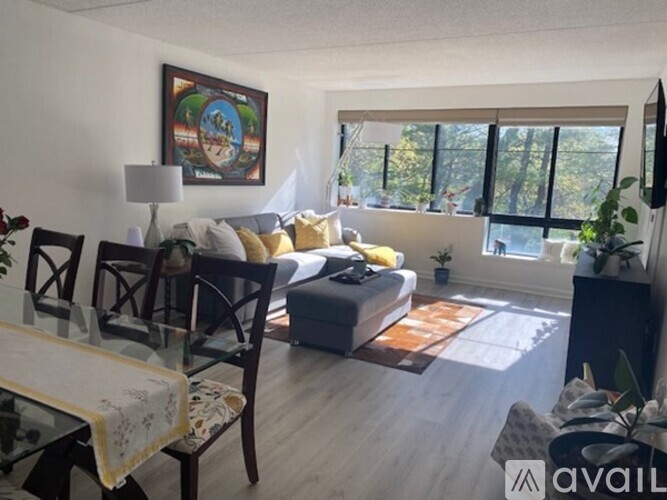 200 Ledgewood Dr 1 Condo for Rent - Photo gallery 3