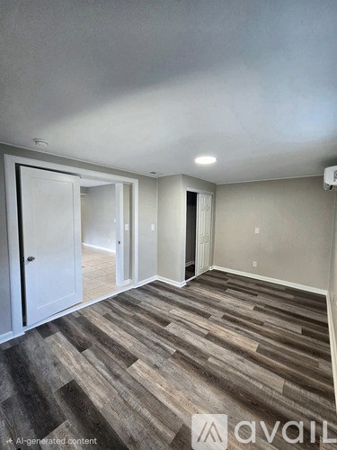 1857 Glenwood Drive 4 Beds Apartment for Rent
