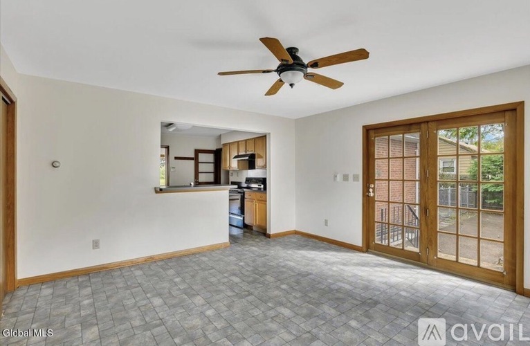 4 Albright Avenue 3 Beds Single Family Home for Rent - Photo gallery 5