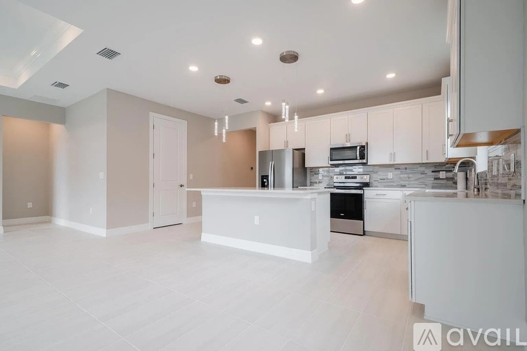 2175 Darley Oak Wy 4 Beds Single Family Home for Rent - Photo gallery 5