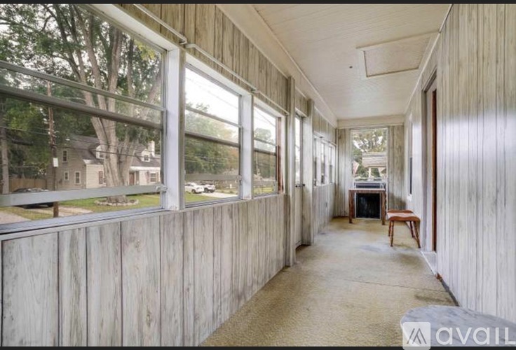 136 Donald Street 3 Beds Single Family Home for Rent - Photo gallery 5