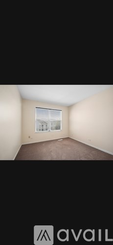 946 Cynthia Lane 4 Beds Apartment for Rent