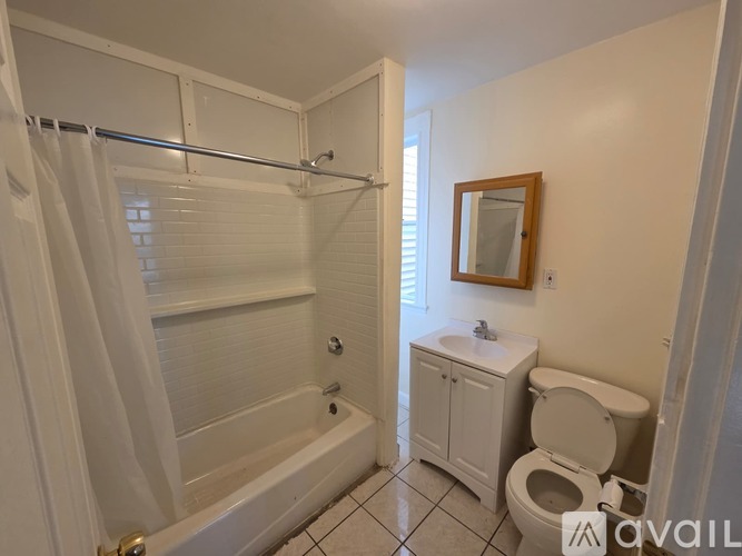 779 Columbia Road 3 Beds Condo for Rent - Photo gallery 1