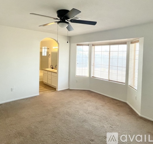 6398 East 42nd Lane 3 Beds Single Family Home for Rent - Photo gallery 5
