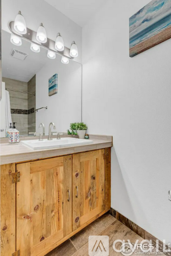 3970 Colorado Avenue 1 Townhouse for Rent - Photo gallery 3