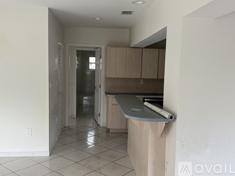 9499 Jamaica Drive 4 Beds Apartment for Rent