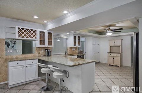 13450 SE Ponderosa Way 5 Beds Apartment for Rent