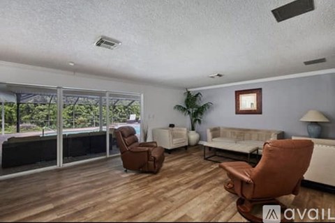 13450 SE Ponderosa Way 5 Beds Apartment for Rent