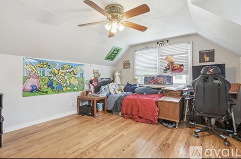 7 Stoddard Rd 3 Beds Apartment for Rent