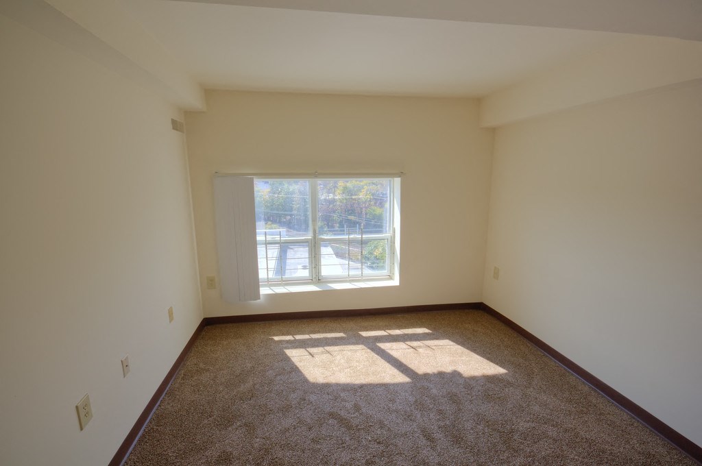Bakery Village Apartments, 490 Fourth Avenue, Newark, NJ RentCafe