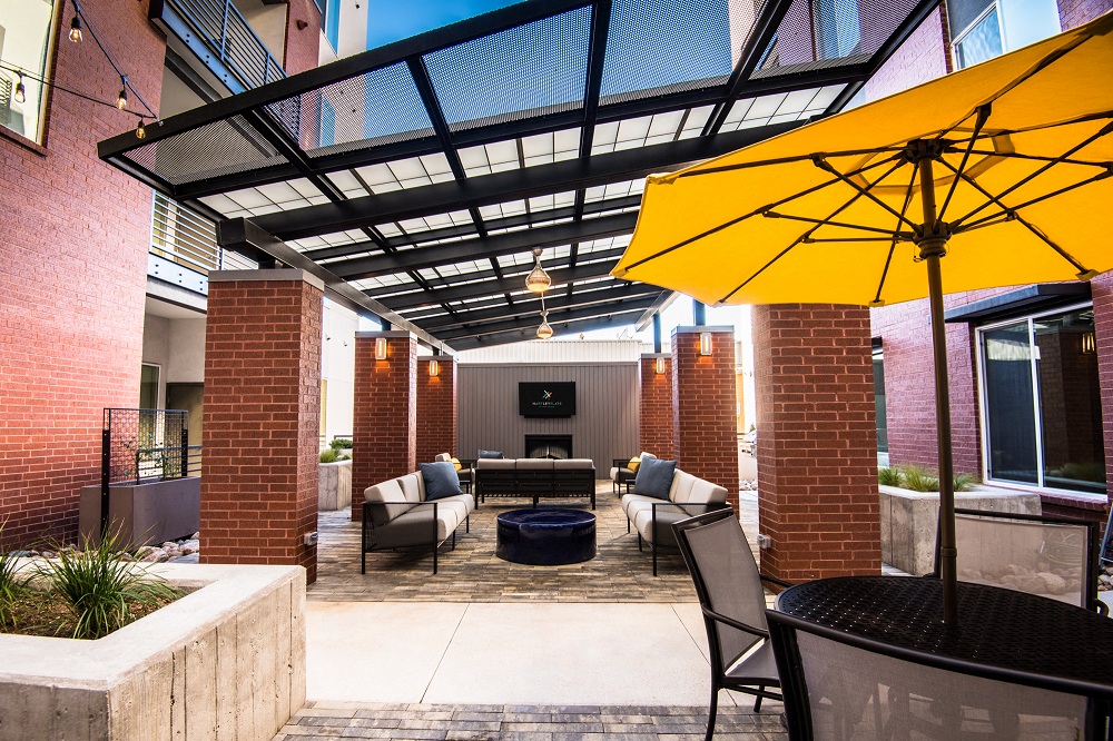 Hartley Flats - Denver, CO - courtyard