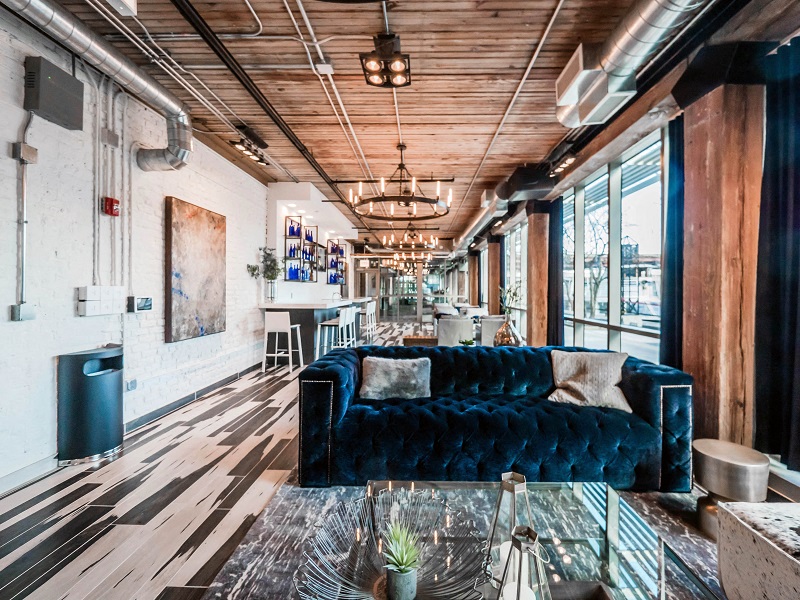 Chicago luxury apartment resident lounge waterfront amenity