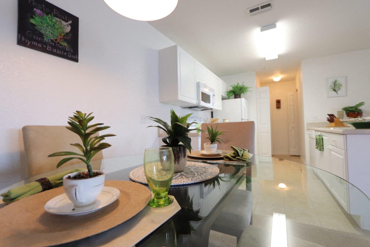 Academy Village Apartments Dining Area