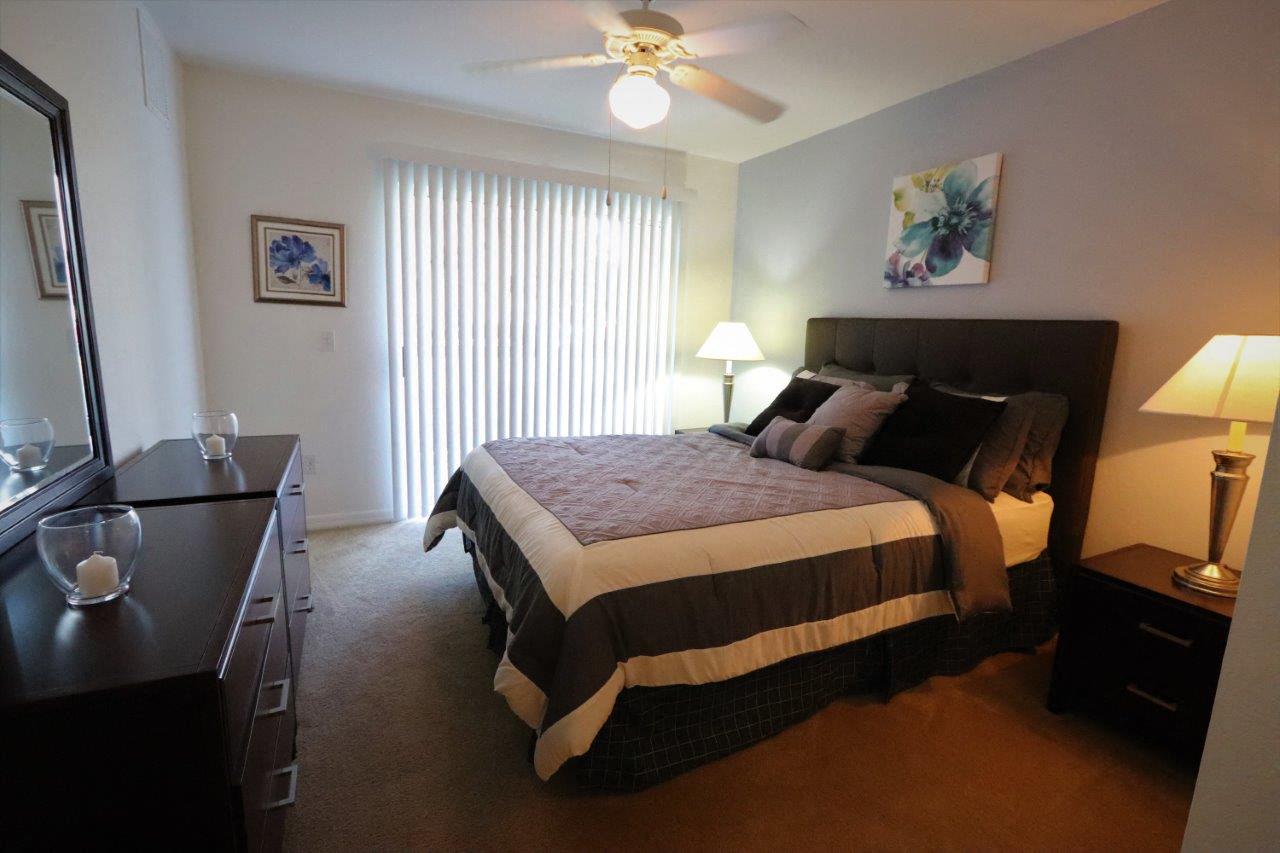 Academy Village Apartments Bedroom