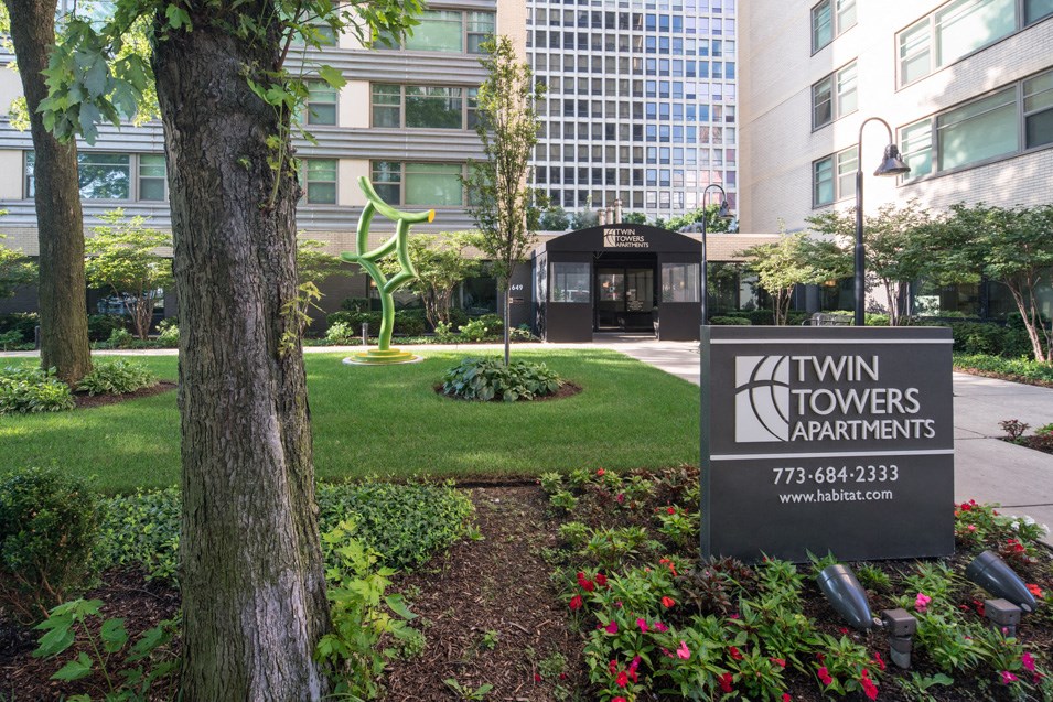 Exterior Signage at Twin Towers, Illinois, 60615
