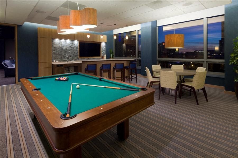 Apartments in River North, Chicago Hubbard Place