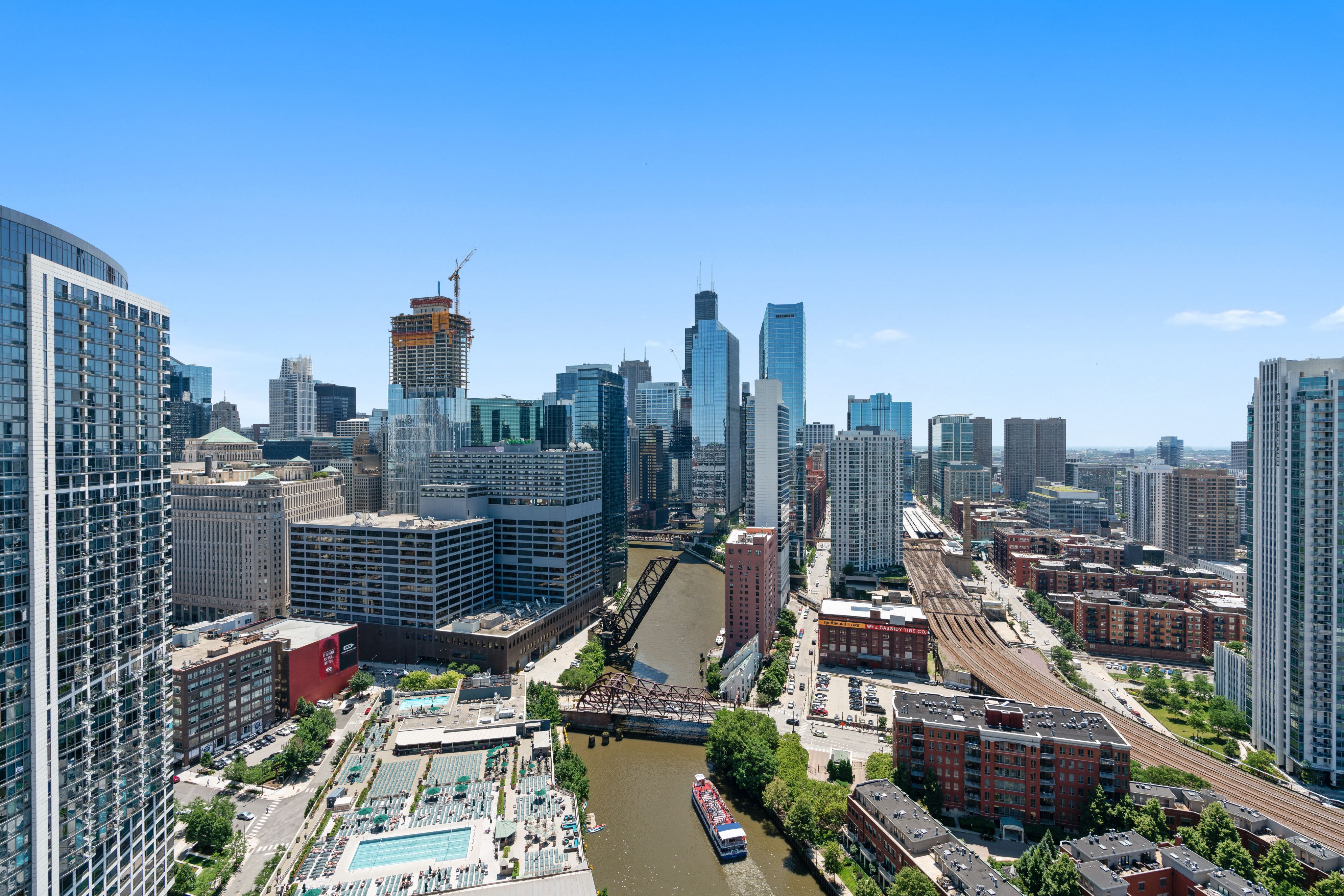 Kingsbury Plaza view at Kingsbury Plaza, Chicago, IL