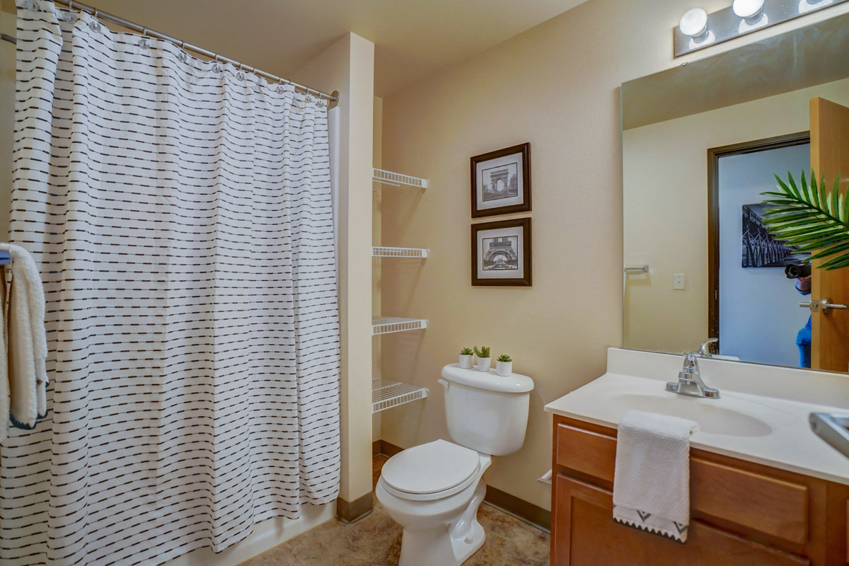 Park Regent Apartments