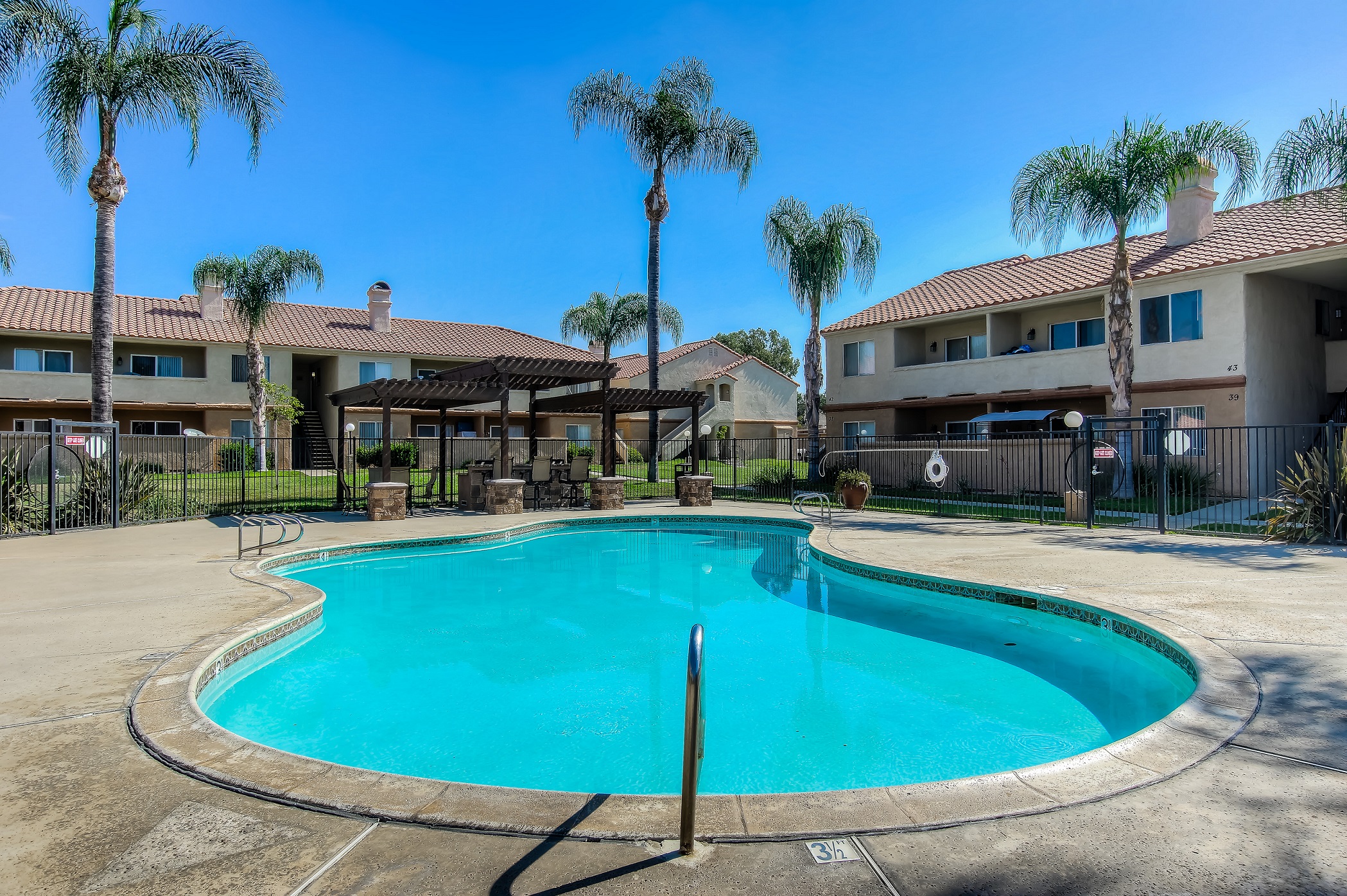 1 & 2 Bedroom Apartments in Moreno Valley, CA Sedona Apartments