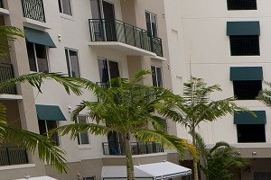 Beach Entry Pool 601 NW 82nd Avenue 1-2 Beds Apartment, Townhouse for Rent - Photo Gallery