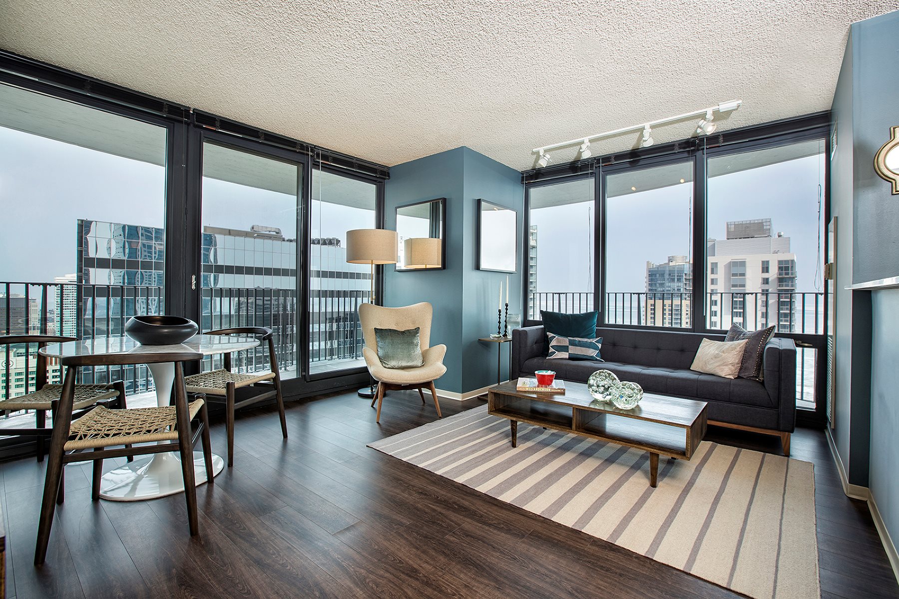 Luxury Apartments in Lakeshore East for Rent | Aqua at ...