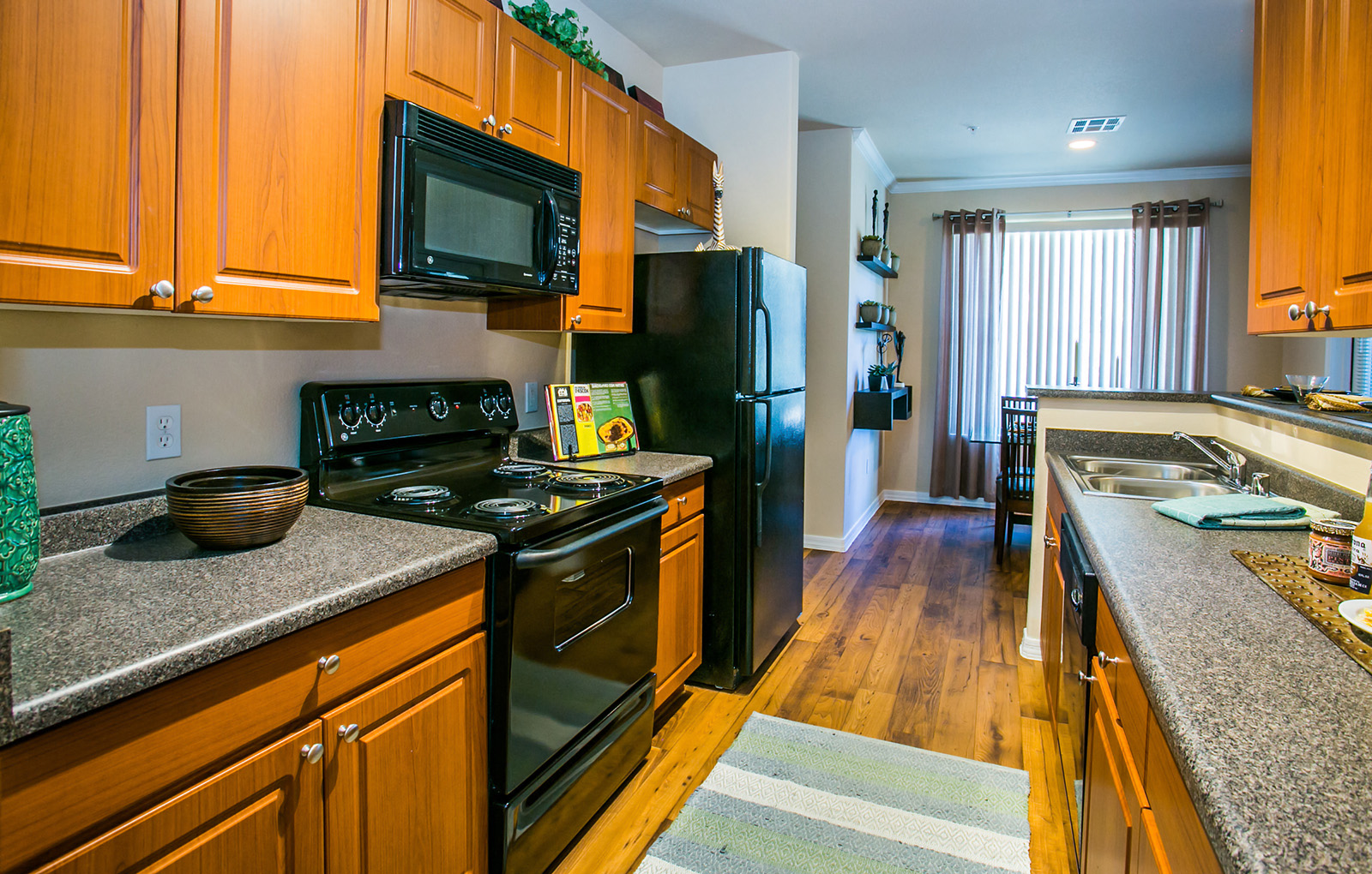 Waterford At Superstition Springs Best Apartments In Mesa Az