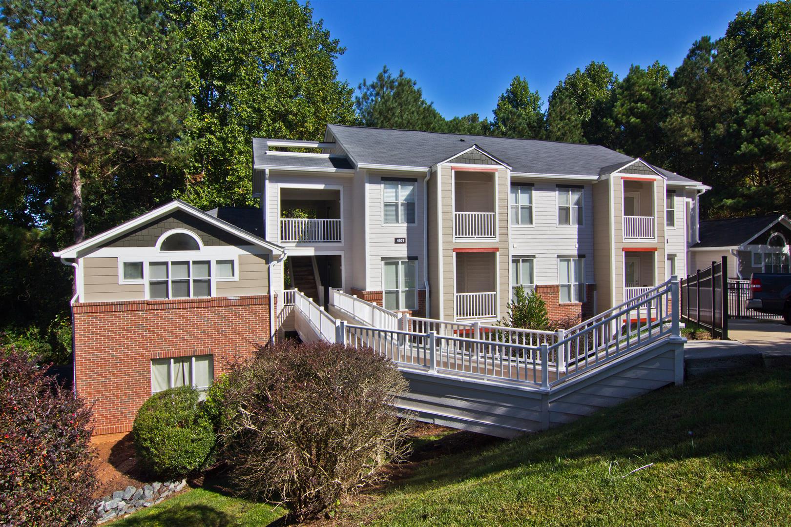 Northwest Raleigh Apartments The Falls Apartment Homes
