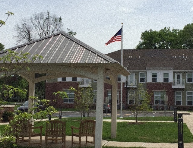 Reinhard Manor Courtyard