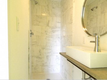 19 Howe Street 2 Beds Apartment for Rent - Photo Gallery 6