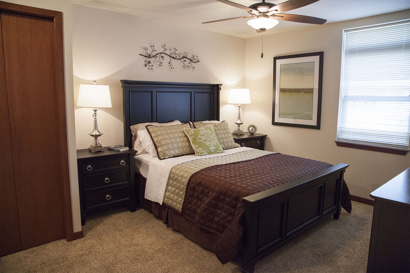 Gorgeous Bedroom at Vicinato, Wisconsin