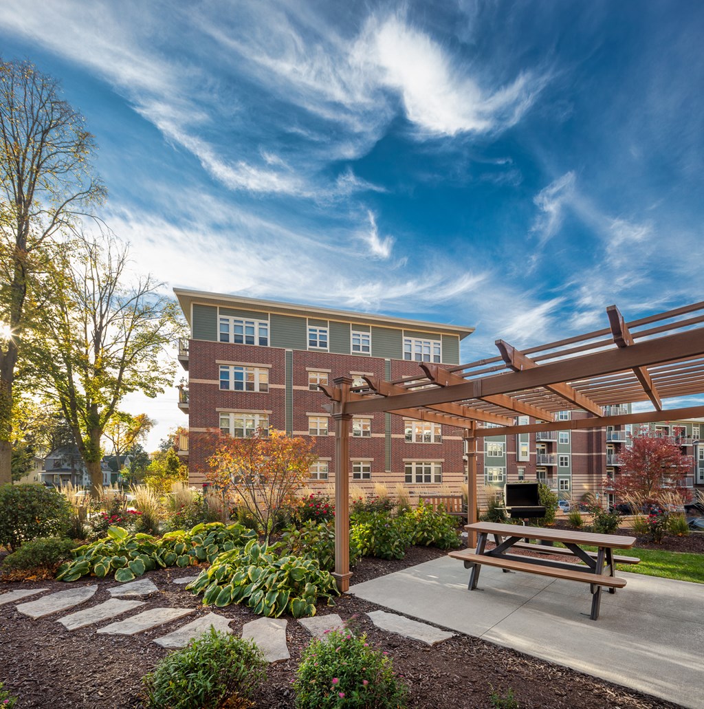 Picnic And BBQ Area at Vicinato, Madison, 53715