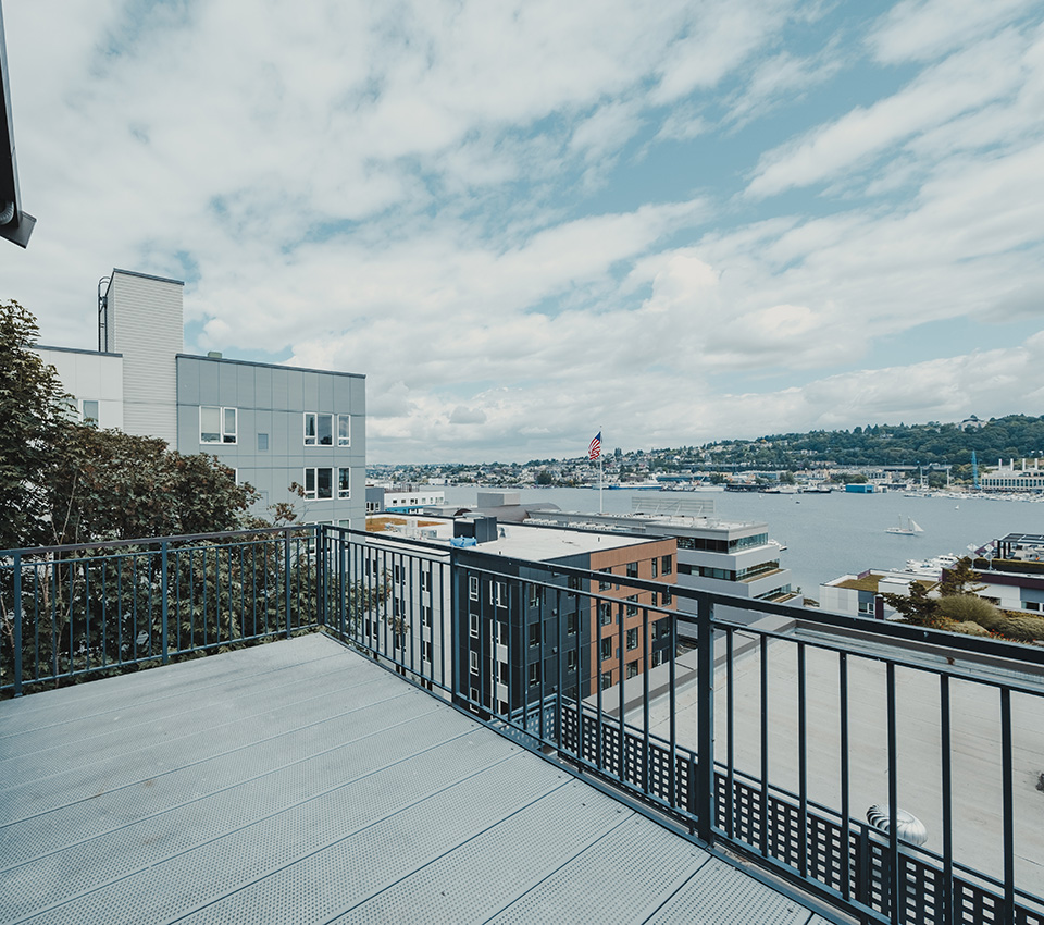 Dexter Lake Union Apartments in Seattle, WA