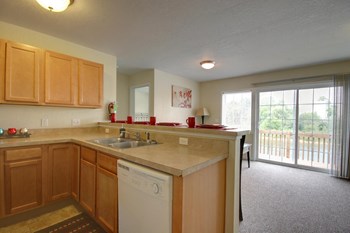 224 Baldwin Street 2-5 Beds Apartment for Rent - Photo Gallery 4
