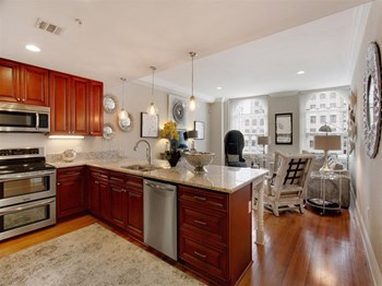 210 Baronne St. Studio-3 Beds Apartment for Rent - Photo Gallery 22