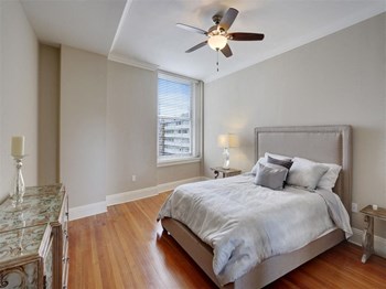 210 Baronne St. Studio-3 Beds Apartment for Rent - Photo Gallery 28