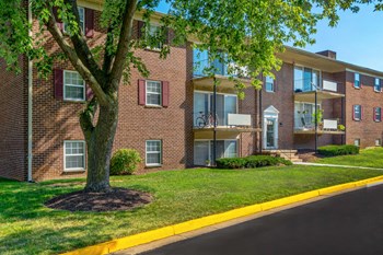 Deertree Apartments, 10000 Greenside Drive, Cockeysville, MD - RentCafe