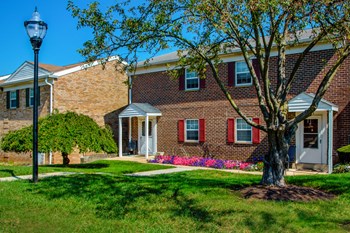 10000 Greenside Drive 1-4 Beds Apartment for Rent - Photo Gallery 4