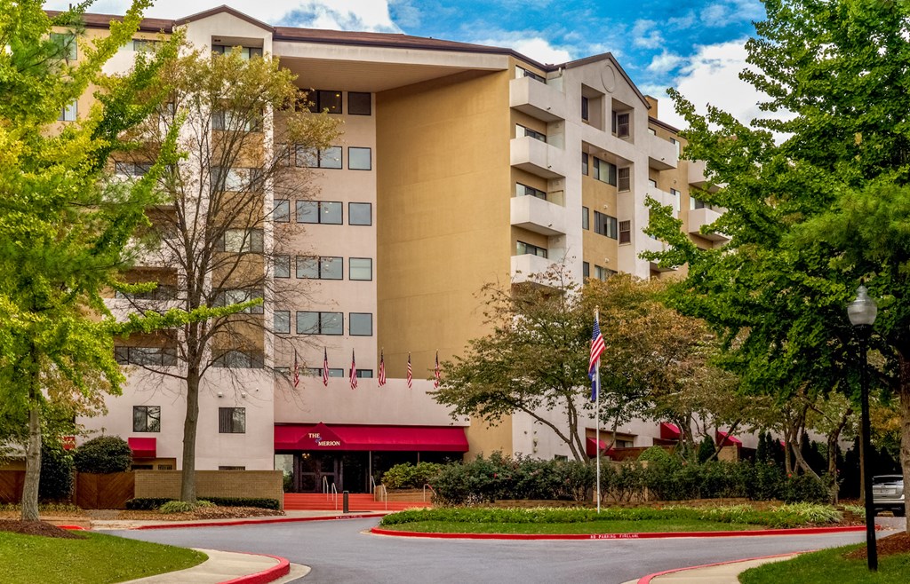 the building in which the hotel is located