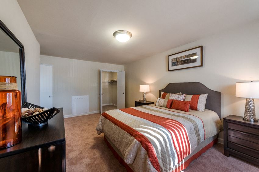 Oxon Hill Village Apartments, 2260 Alice Avenue, Oxon Hill, MD RENTCafé