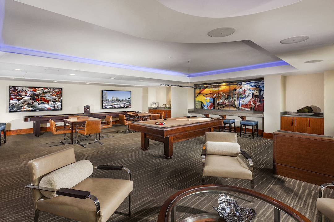 Palisades of Arundel Preserve lounge