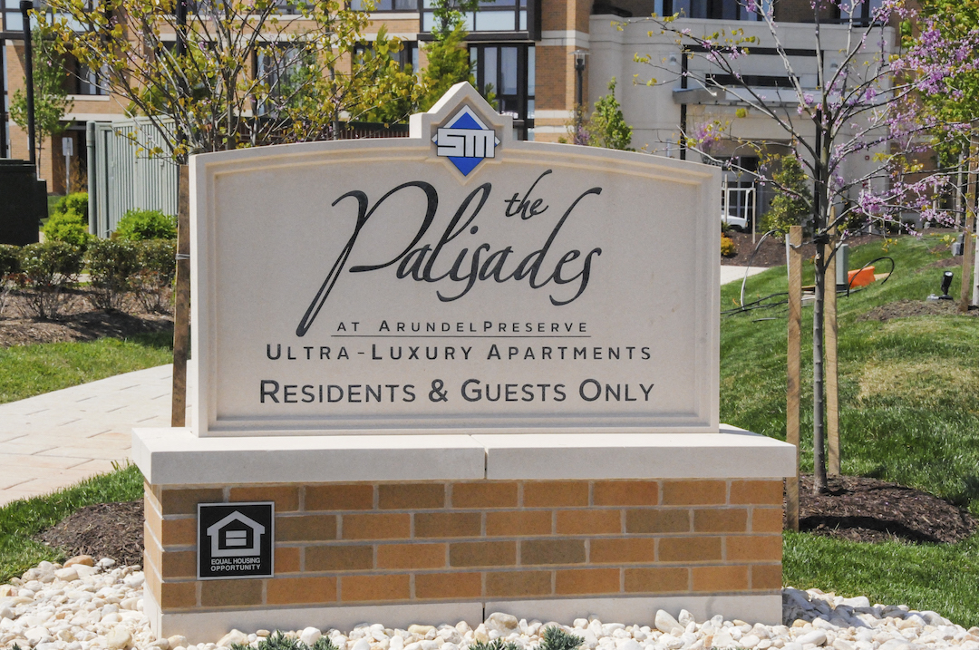 Palisades of Arundel Preserve exterior monument sign