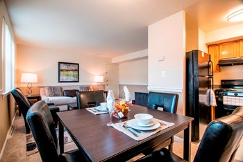 4412 LaPlata Avenue, #J 1-2 Beds Apartment for Rent - Photo Gallery 4