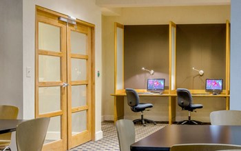 118 N. Howard Street Studio-3 Beds Apartment for Rent - Photo Gallery 18