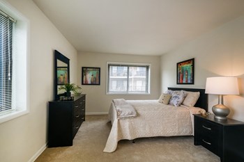 4009 Gallatin Street 1-3 Beds Apartment for Rent - Photo Gallery 5